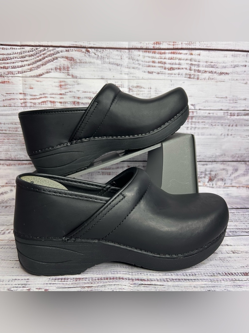 Dansko XP 2.0 Black Professional Slip Resistant Clogs EUR 37 US 6.5-7